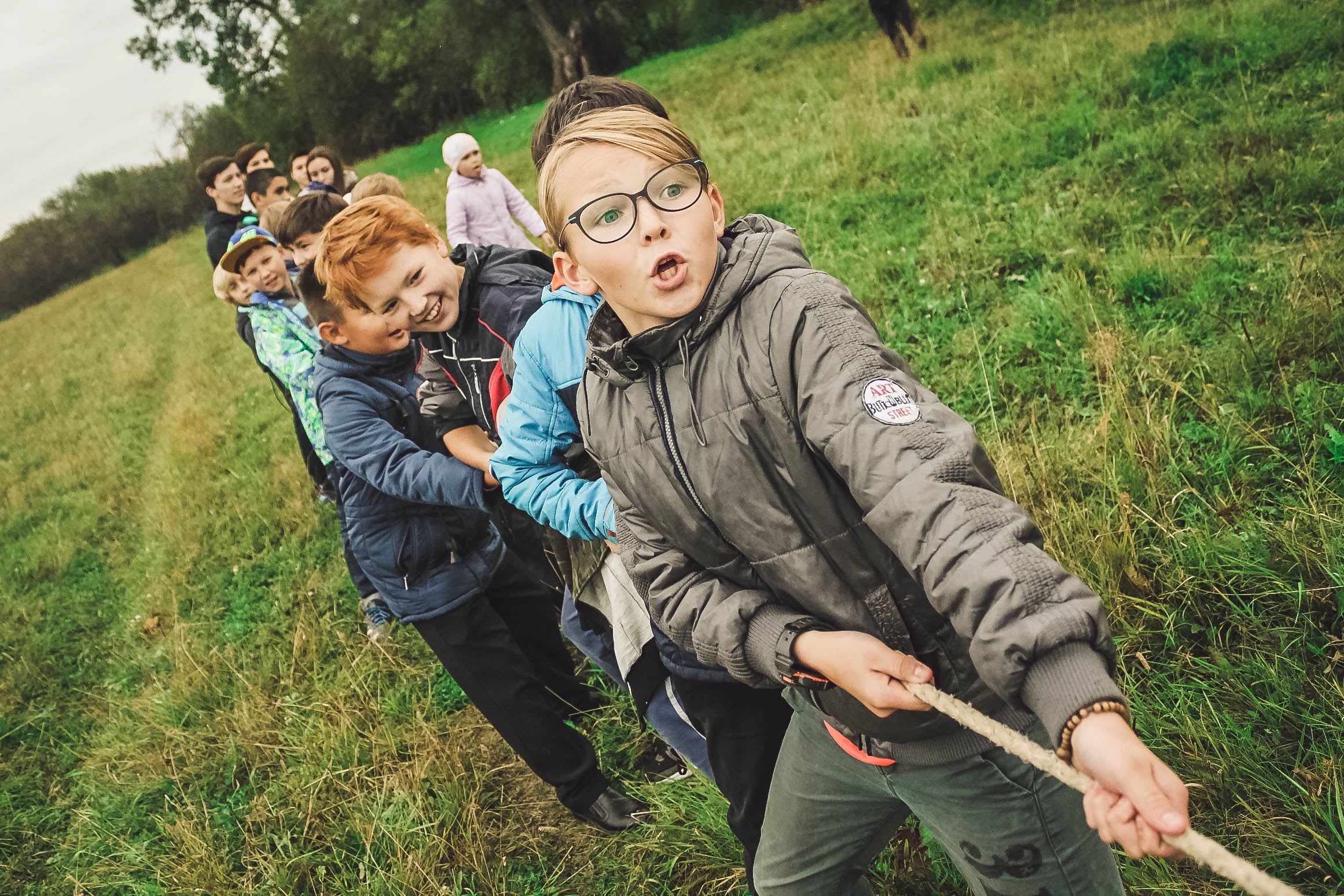 Kids playing tug-of-war